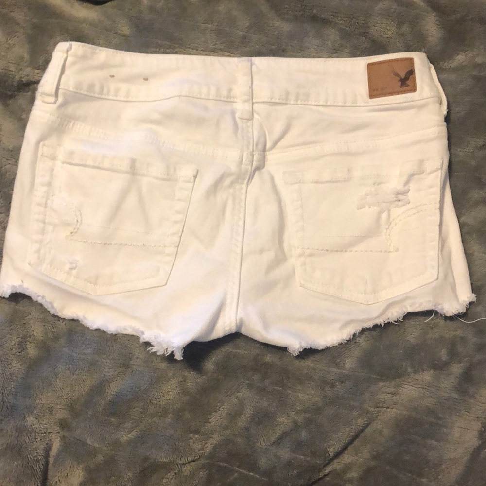 Shorts - Picture 2 of 4